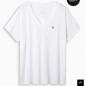 Torrid White Yin Yang Tee Size 1X